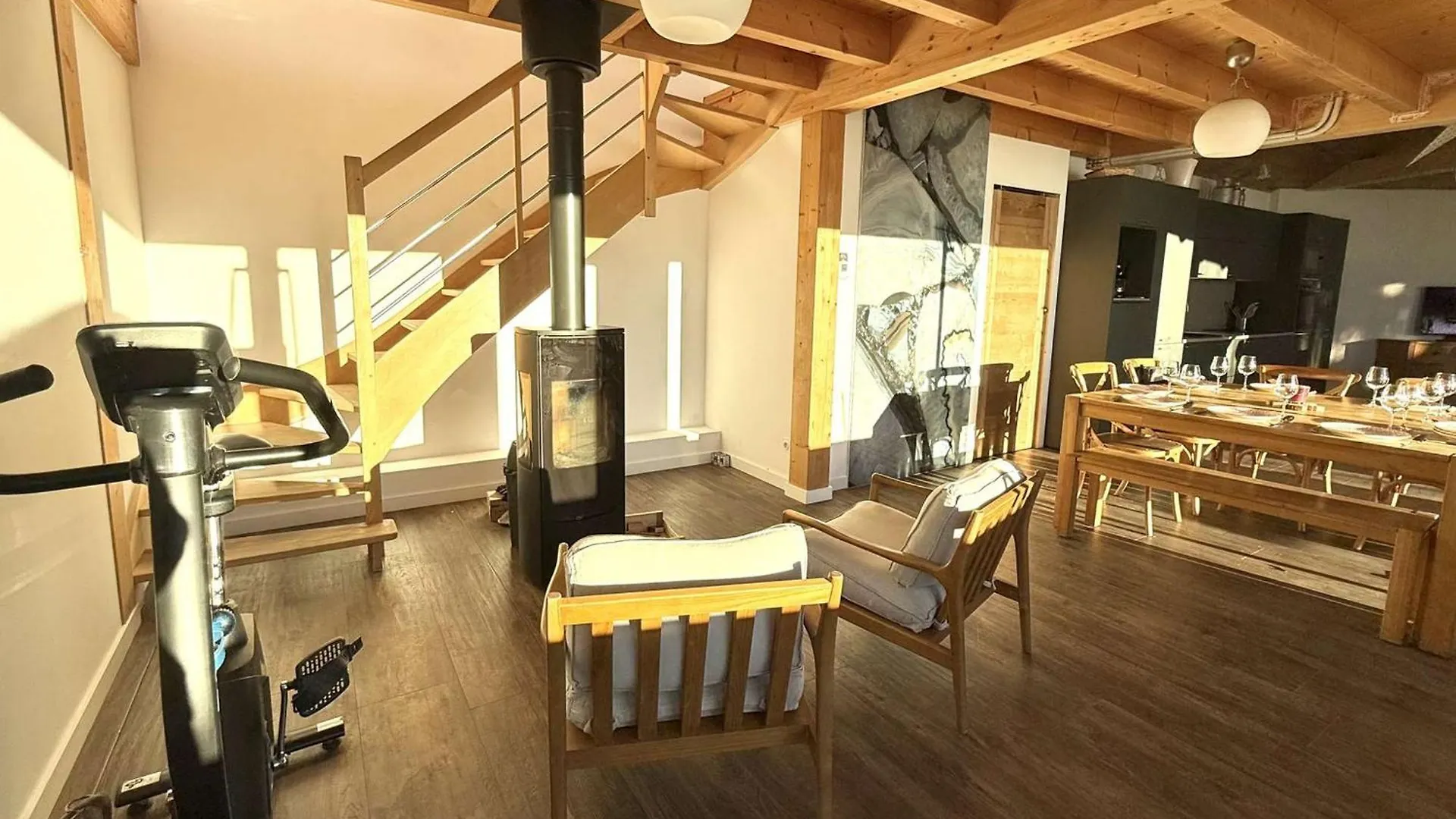 Chalet Cosy Avec Sauna Et Wifi A Notre-Dame-De-Bellecombe - Fr-1-595-36 0*,  France
